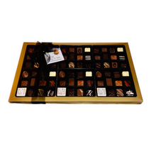 Load image into Gallery viewer, Love Byron Bay 80 piece Assortment Chocolate Gift Box
